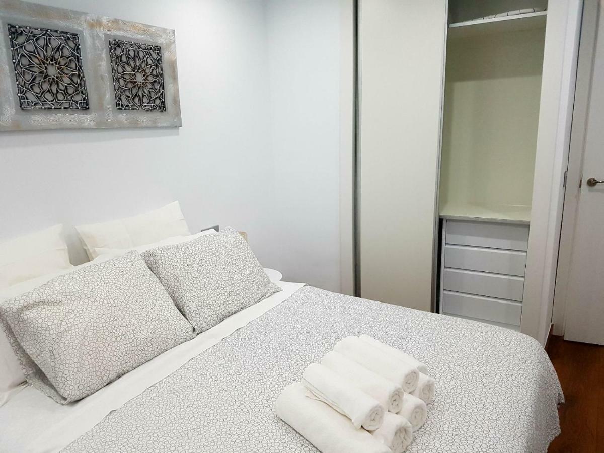Aries Flat Apartment เบนัลมาเดนา ภายนอก รูปภาพ