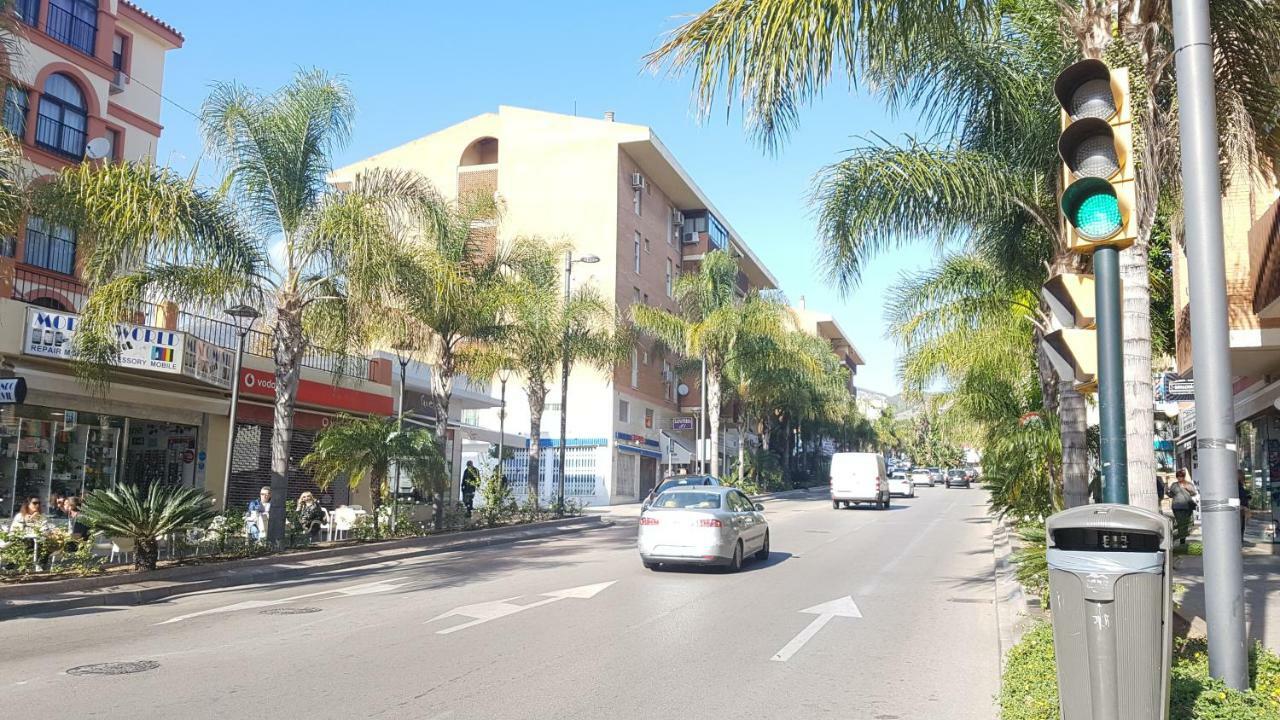 Aries Flat Apartment เบนัลมาเดนา ภายนอก รูปภาพ